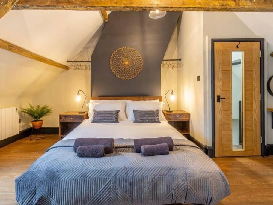 One Over Eight - Luxury One Bed Apartment Whitby Exterior foto